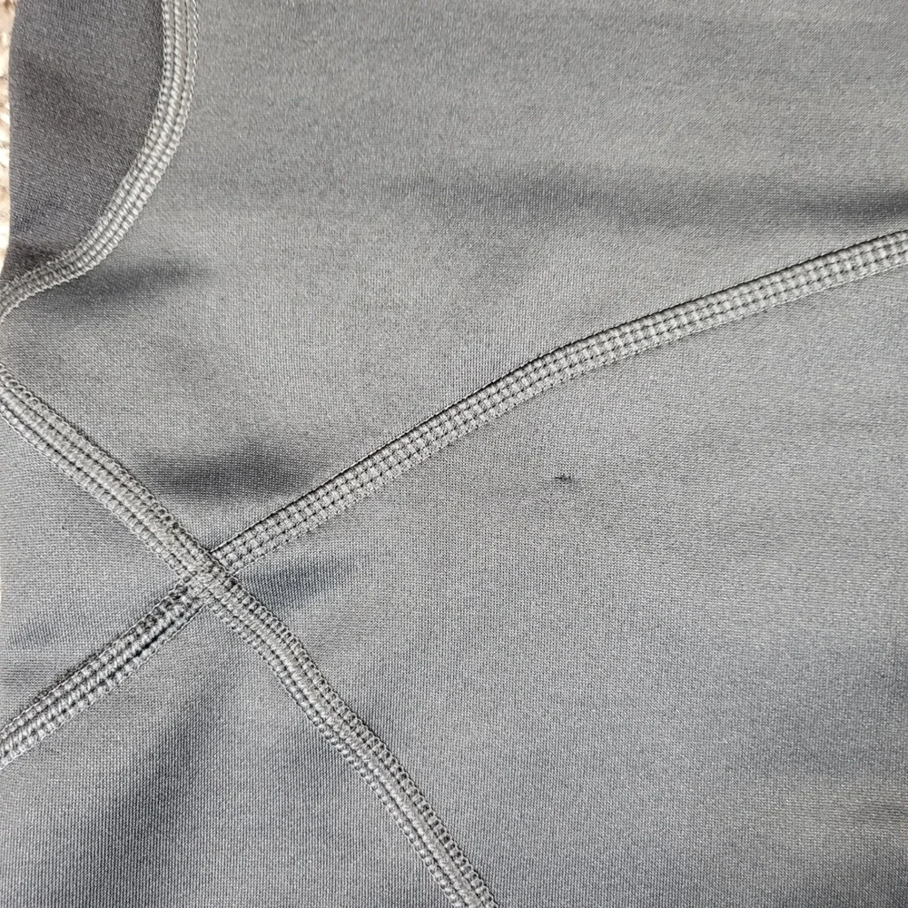 The North Face Mens L Gray FlashDry Pullover Long Sleeve Running Top‎